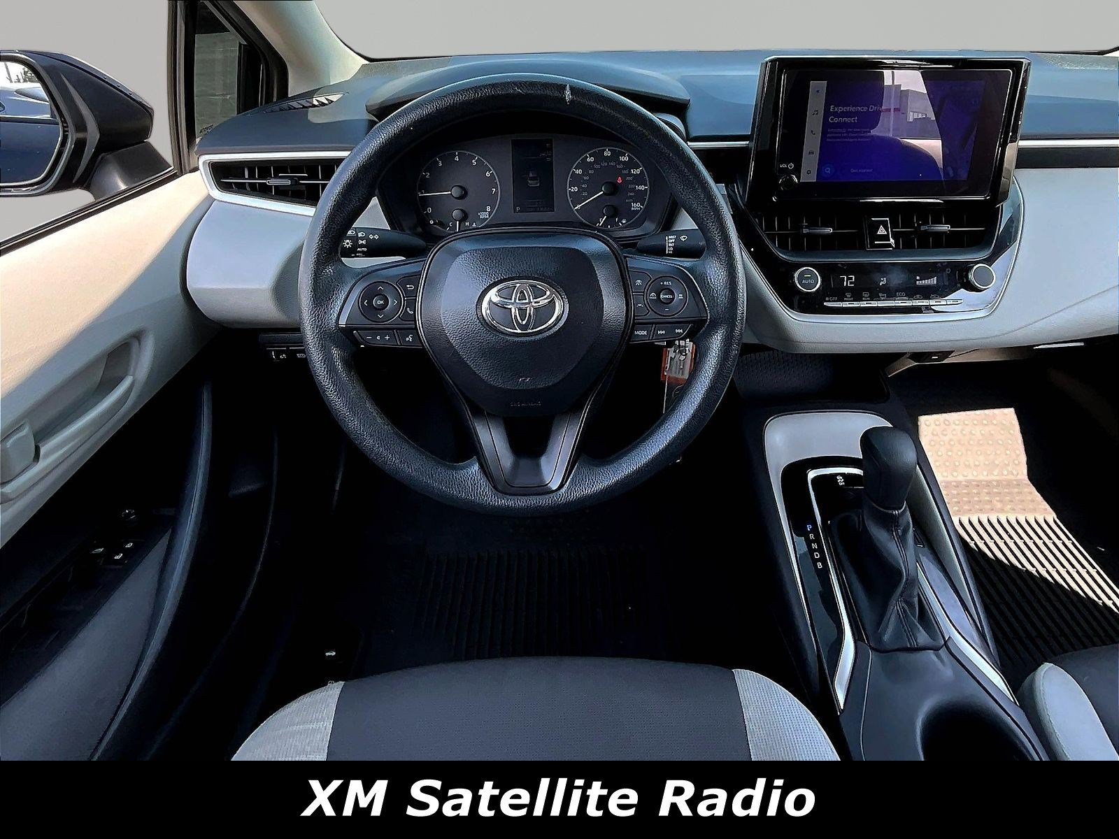 Used 2025 Toyota Corolla LE FWD image 8
