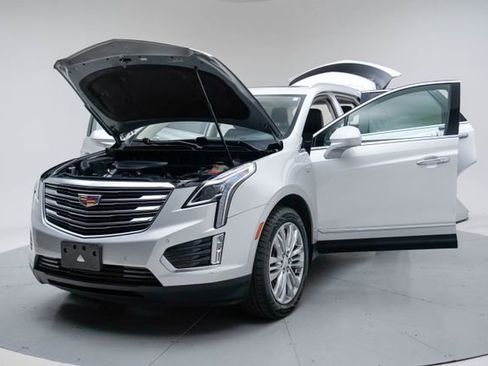 Used 2019 Cadillac XT5 Premium Luxury image 17