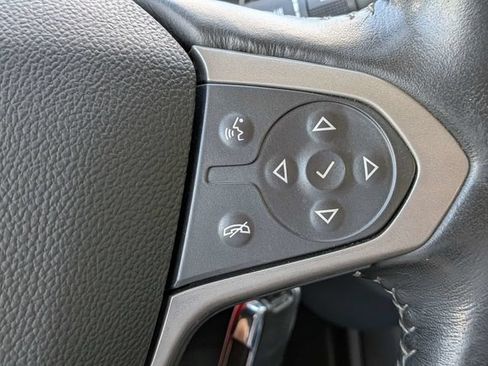 Used 2021 Chevrolet Colorado Z71 w/ Safety Package RWD image 26