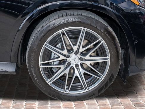 Used 2024 Mercedes-Benz GLC 43 AMG 4MATIC image 41