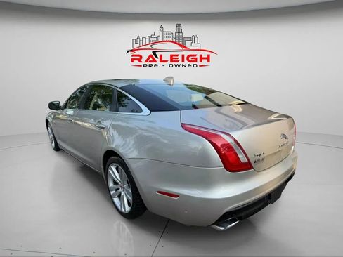 Used 2016 Jaguar XJ L Portfolio image 2