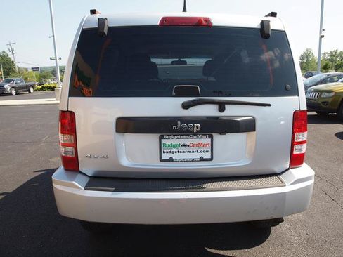 Used 2012 Jeep Liberty Sport AWD/4WD image 2