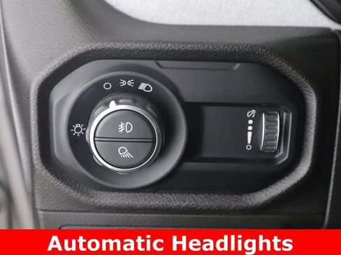 Used 2024 Jeep Gladiator Sport image 19