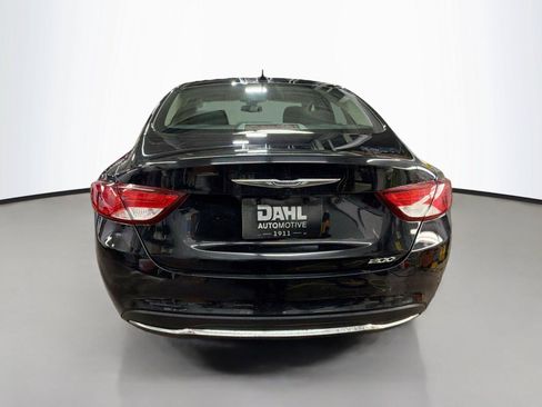 Used 2016 Chrysler 200 Limited w/ Anniversary Edition FWD image 11