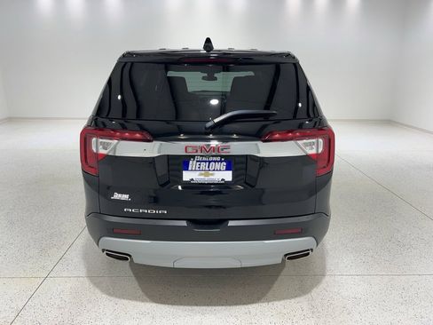 Used 2023 GMC Acadia SLE w/ LPO, Floor Liner Package image 3