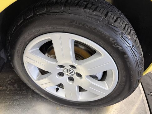 Used 2007 Volkswagen Beetle Convertible image 30