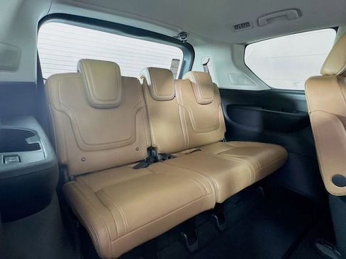 New 2026 INFINITI QX80 Luxe RWD image 34