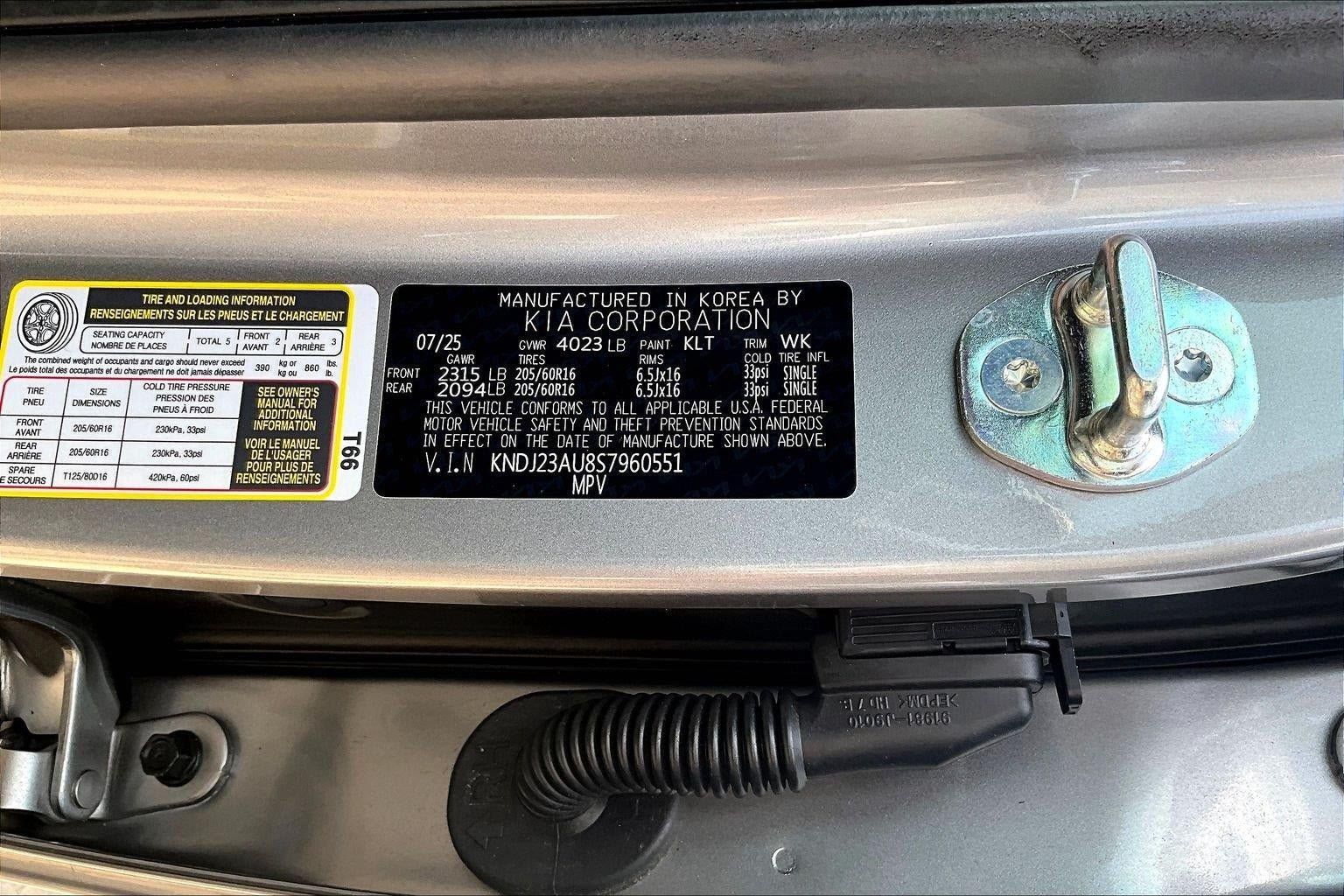 Used 2025 Kia Soul LX w/ LX Technology Package FWD image 18