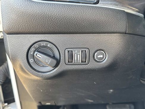 Used 2021 Dodge Challenger R/T w/ Blacktop Package image 41