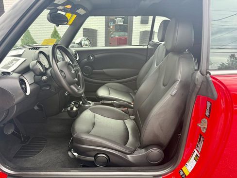 Used 2014 MINI Cooper Convertible FWD image 15