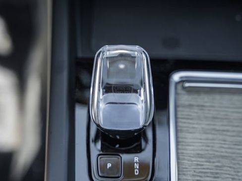 New 2026 Volvo XC60 B5 Plus w/ Protection Package Premier AWD/4WD image 26
