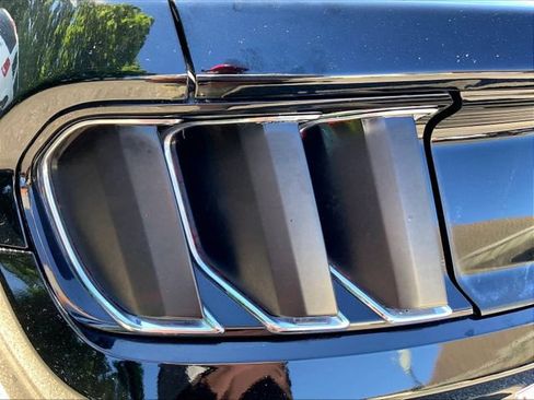 Used 2015 Ford Mustang GT Premium w/ GT Performance Package RWD image 12