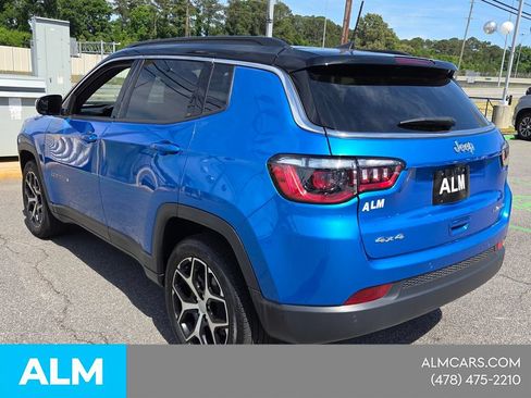 Used 2024 Jeep Compass Limited AWD/4WD image 12