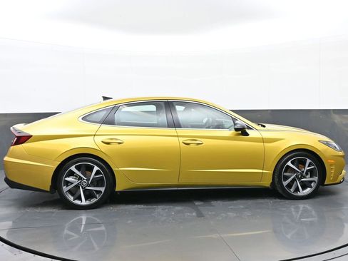 Used 2021 Hyundai Sonata SEL Plus image 3