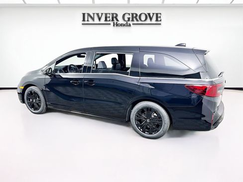 Certified 2026 Honda Odyssey Sport-L image 7
