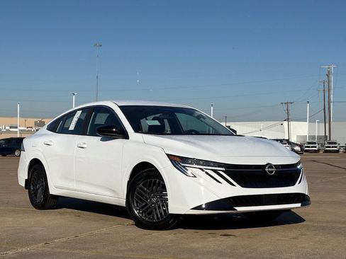New 2026 Nissan Sentra SV w/ SV Convenience Package FWD image 2