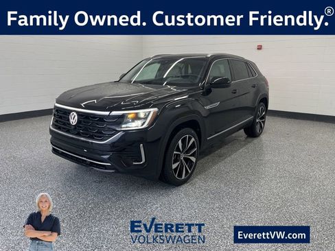 New 2026 Volkswagen Atlas Cross Sport SEL Premium R-Line AWD/4WD image 1