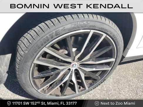 Used 2023 BMW X6 M50i w/ Executive Package image 9