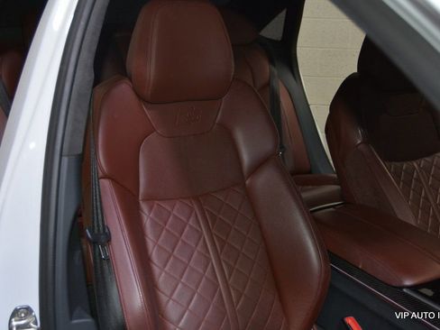 Used 2020 Audi S8 L w/ Full Leather Package AWD/4WD image 18