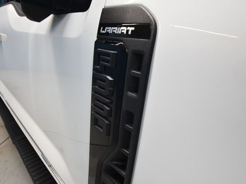 Used 2024 Ford F350 Lariat w/ Lariat Ultimate Package AWD/4WD image 42