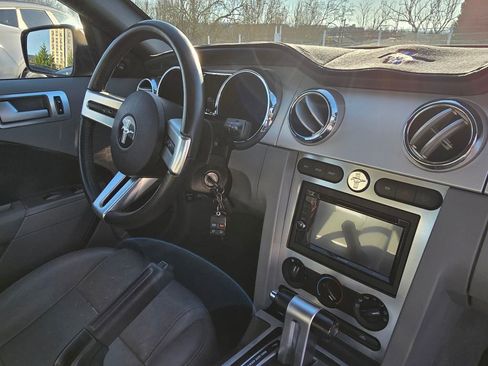 Used 2009 Ford Mustang V6 image 10