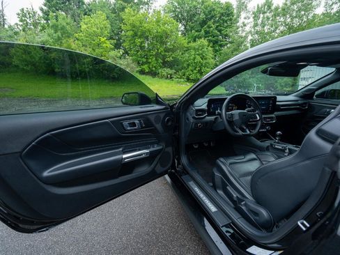 Used 2024 Ford Mustang GT Premium w/ GT Performance Package RWD image 12