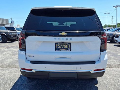 Used 2025 Chevrolet Tahoe LS AWD/4WD image 5