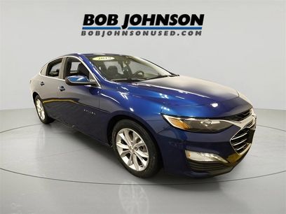 Used 2019 Chevrolet Malibu LT w/ Leather Package