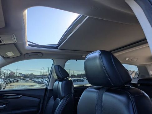 Used 2024 Honda Pilot Touring image 27