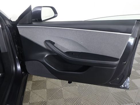 Used 2024 Tesla Model 3 Long Range RWD image 26
