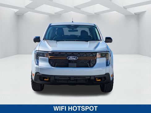 New 2026 Ford Maverick Tremor image 9