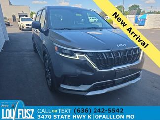 Used 2023 Kia Carnival EX FWD video 1