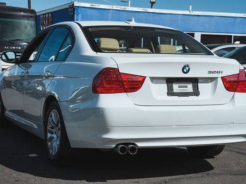 Used 2009 BMW 328i Sedan image 6