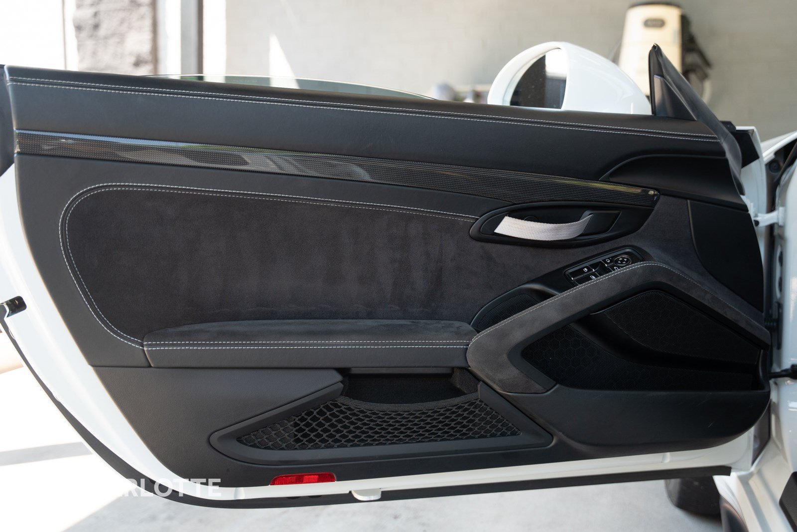 Used 2019 Porsche 911 GT3 RS RWD image 19