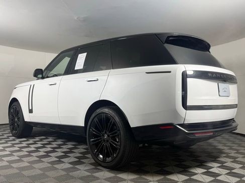 Certified 2024 Land Rover Range Rover SE image 5