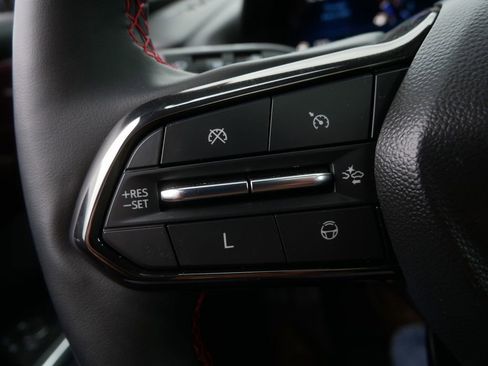 Used 2024 Chevrolet Traverse RS w/ LPO, Floor Liner Package image 23