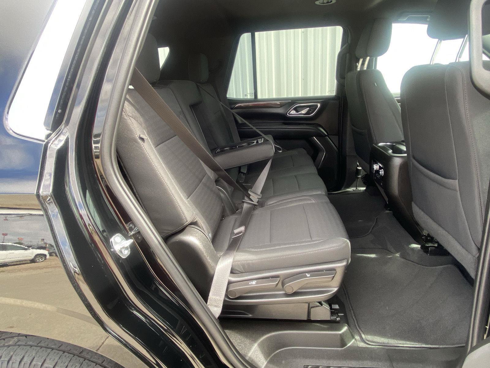 Used 2022 GMC Yukon SLE AWD/4WD image 23