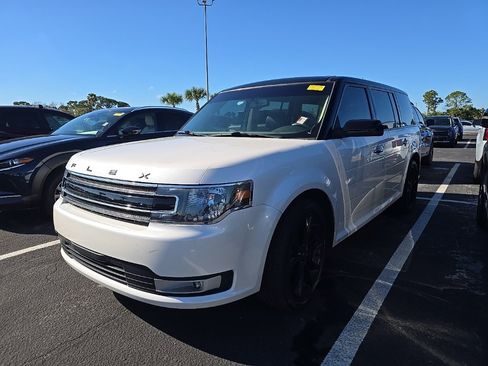 Used 2018 Ford Flex SEL w/ Equipment Group 202A image 4