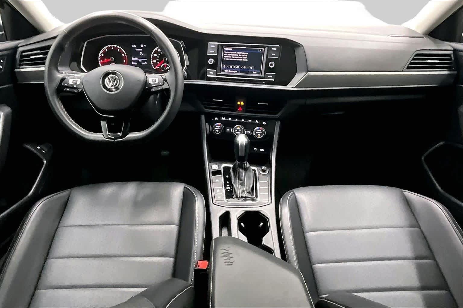Used 2021 Volkswagen Jetta SE FWD image 15