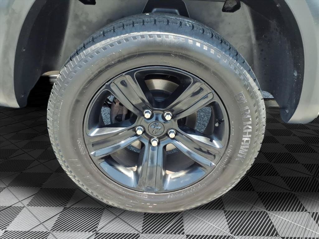 Used 2021 RAM 1500 Warlock AWD/4WD image 30