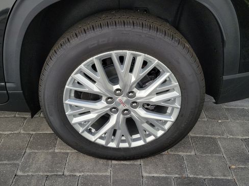 New 2026 GMC Acadia Elevation w/ Elevation Premium Package FWD image 11