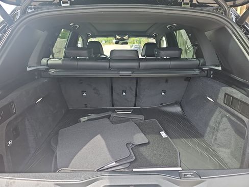 New 2026 BMW X5 M60i AWD/4WD image 14