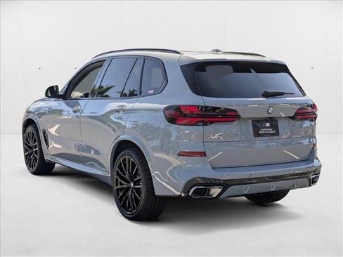 Used 2026 BMW X5 sDrive40i w/ M Sport Package RWD image 8