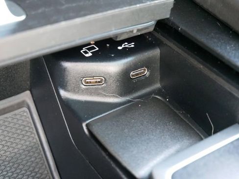 Used 2022 Mercedes-Benz GLS 450 4MATIC image 19