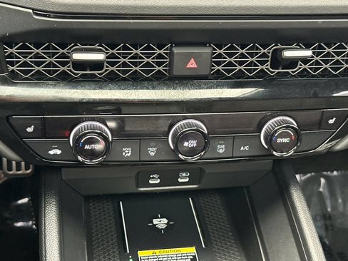 Used 2025 Honda Accord Sport image 23
