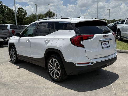 Used 2020 GMC Terrain SLT FWD image 7