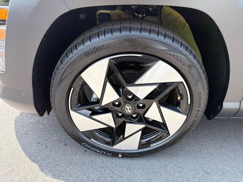 New 2026 Hyundai Kona Limited FWD image 12