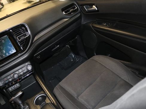 Used 2021 Dodge Durango SXT w/ 3rd Row Seating Group image 18