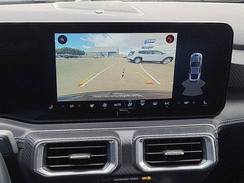 Used 2024 Ford Mustang GT Premium image 15