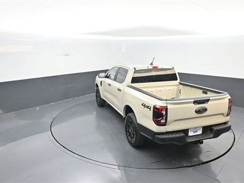 New 2025 Ford Ranger XLT w/ Black Appearance Package image 19